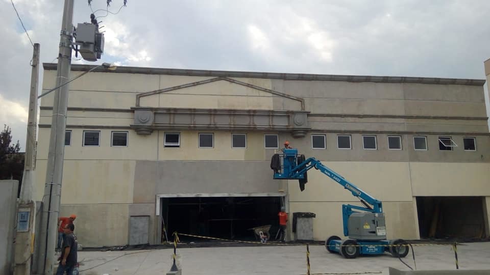 Estrutura de galpão comercial em execução pela Pierri Cotta